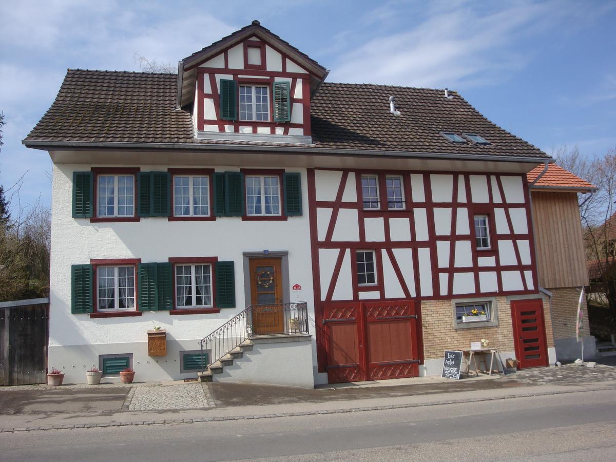 Bed And Breakfast Wegmann Andelfingen Exterior foto